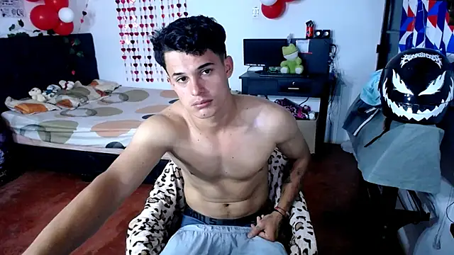 freddy_romas webcam