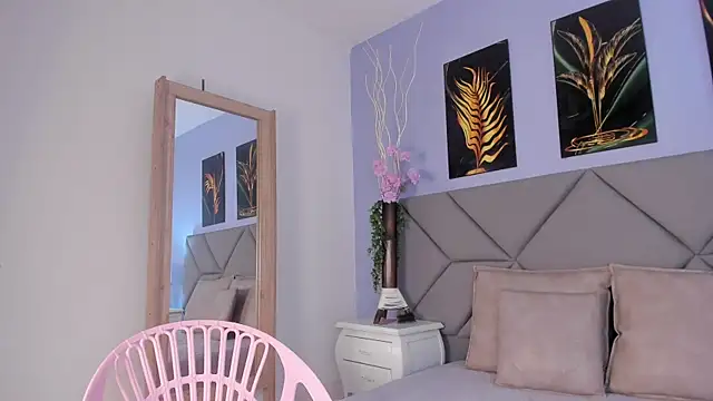 Elliot_Walker webcam