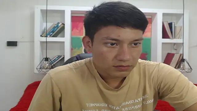 dominantboy4 (M twink) - cum show