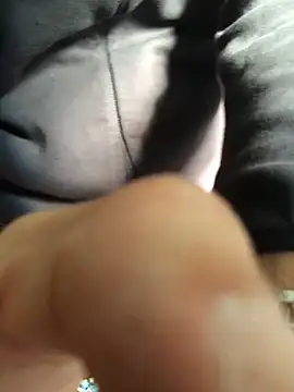 thetree13 - TheTree13's free webcam - UK Sex Cams