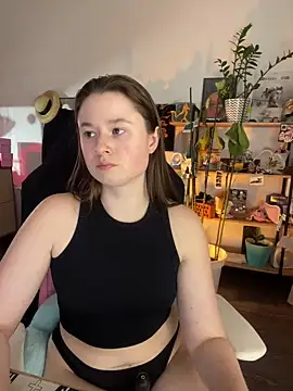 sweetest_pie (F young) - nipple clamps