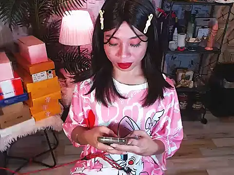 asiantrixxx - AsianTrixxx's free webcam - UK Sex Cams