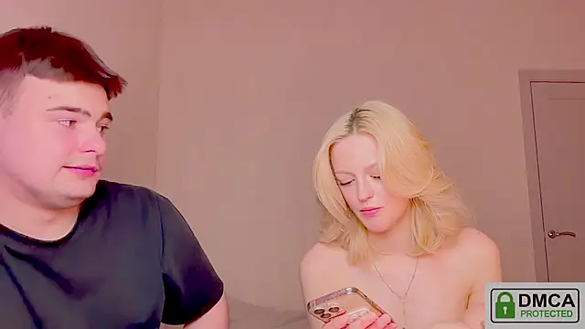 your_molly_mark_ webcam