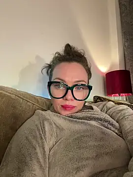 FemDom_RubyKnightXXO webcam