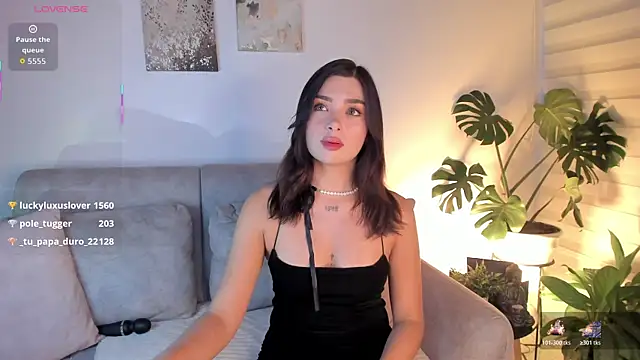 Estrer_collins webcam