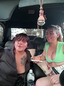 danielavegax (G young) - Lia sucks my tits🌼🌼