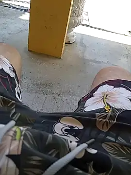 areyouseriousss webcam