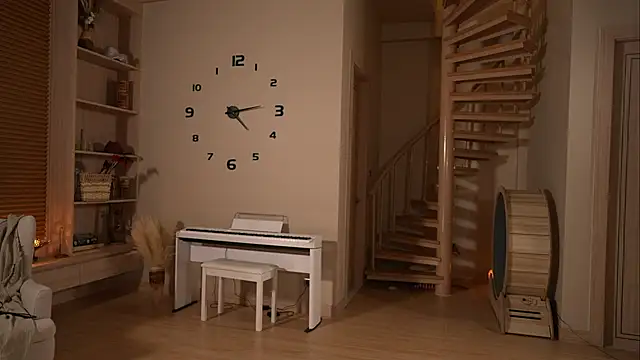 little_rina_ (F young) - naked