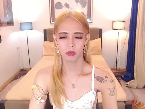 PreciousAmore webcam