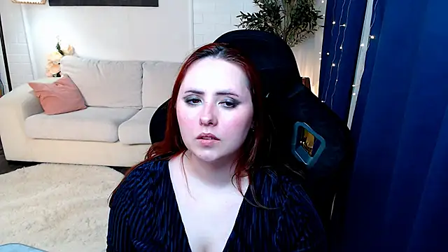 Hennessy_bunny webcam