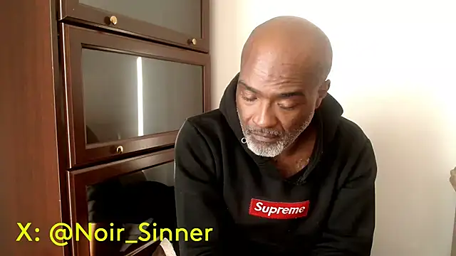 sinnernoir live sex cam