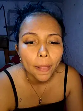 Daniela_Cruz_ webcam