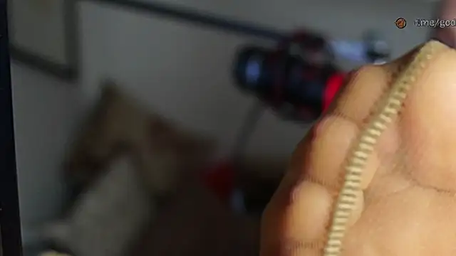 supreme_dominatrix webcam