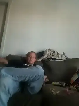 yourMasterisBored webcam