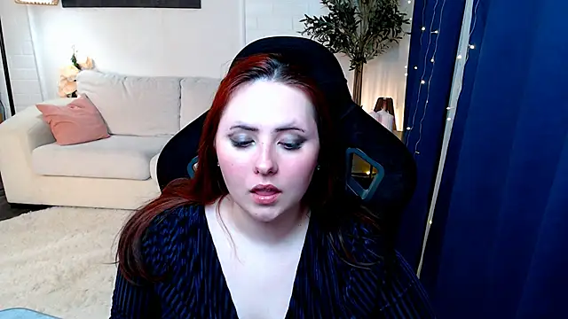 Hennessy_bunny webcam