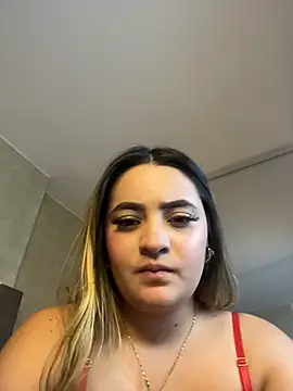 Antonella_Julieta webcam