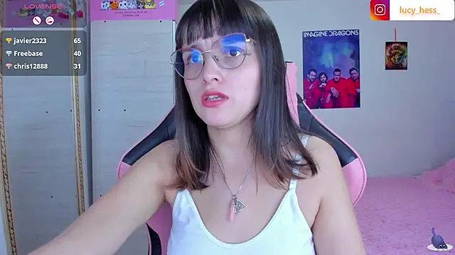 Lucyy-hess webcam