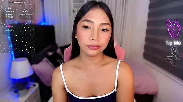 fuckingnaughtyjade webcam