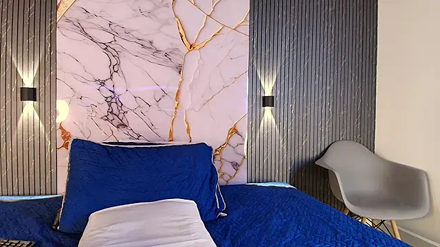 big_tits_in_your_face webcam