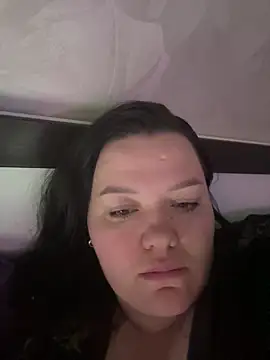 SunnyLeila2101 webcam