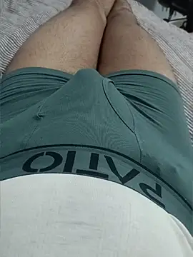 Rocky-badboy_cum4me webcam