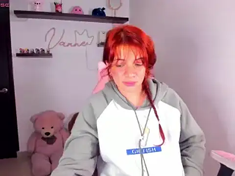 Vannessa__Shy webcam