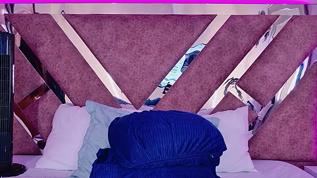 MarianaGarciaa__ webcam