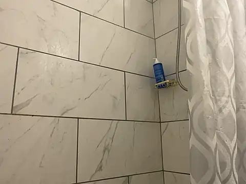 lilywithpuppy - Lilywithpuppy's free webcam - UK Sex Cams