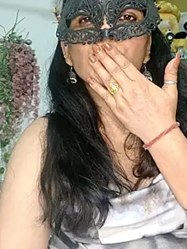 BhabhiPooja69 webcam