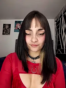 KARINNA__RAVEN webcam