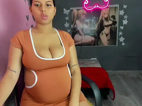 Luna_white1 webcam