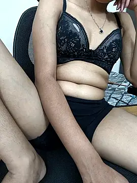 glow_queen - Glow_Queen's free webcam - UK Sex Cams