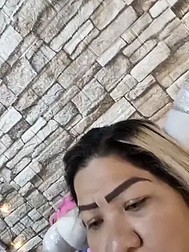 Dalessa_Bigtits webcam