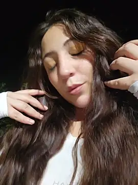 vickyhoult (F young) - Fuck boobies