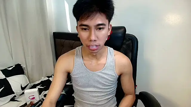 Ur_pinoyhotbrix webcam