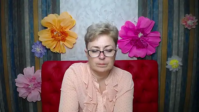 emiliagree - EmiliaGree's free webcam - UK Sex Cams