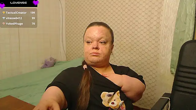 Janiffer_MiMi webcam