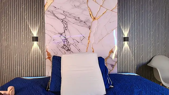 big_tits_in_your_face webcam