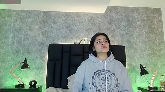 crystaldarliing webcam