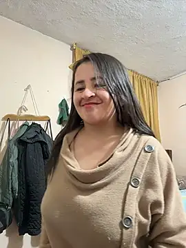 latinfemale webcam