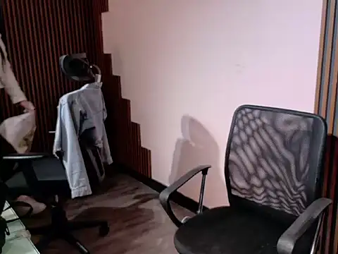 _mileyross - _MileyRoss's free webcam - UK Sex Cams