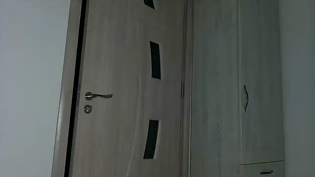 Justynn1 live sex cam