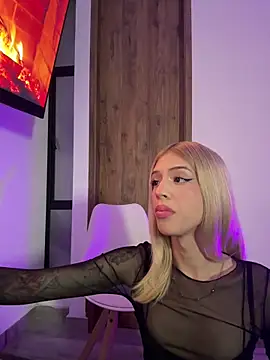 Courtney_gonet webcam