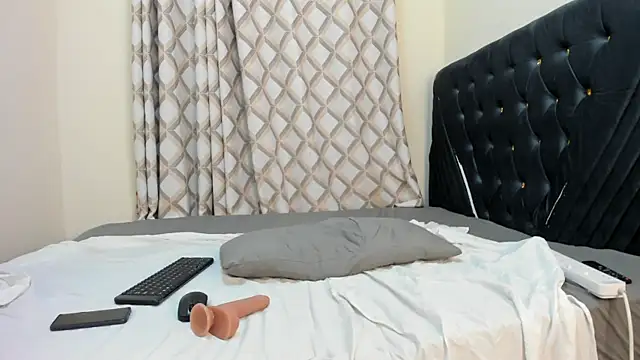 Pretty_Ebony_Doll webcam