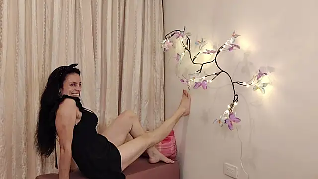 Bella_Exhibition webcam