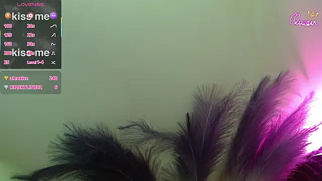 Zoley_eyes888 webcam