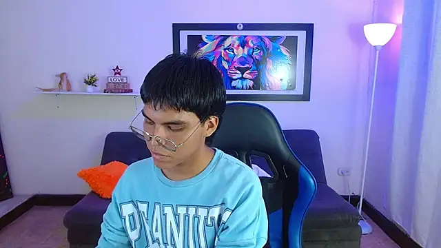 maecum18 - Maecum18's free webcam - UK Sex Cams