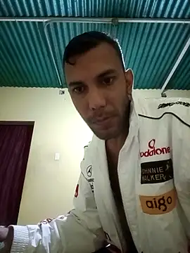 UnreadyChutzpa webcam