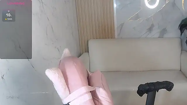 gabriella_storm_tf - Gabriella_storm_tf's free webcam - UK Sex Cams