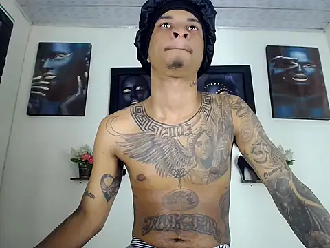 Tatoo_Noah webcam
